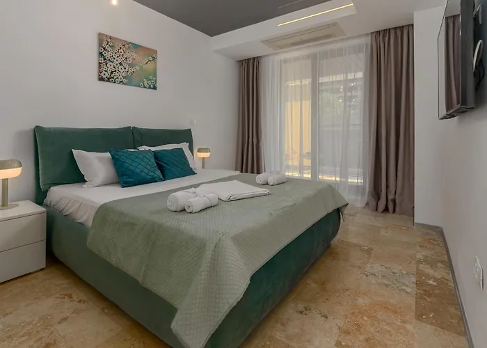 Astria Eclipse - Complex Novum Apartament